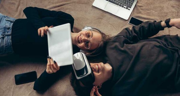 cool tech gifts for couples