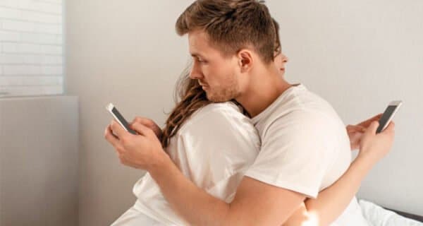 Is sexting cheating