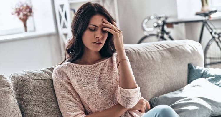 red flags a guy is playing you