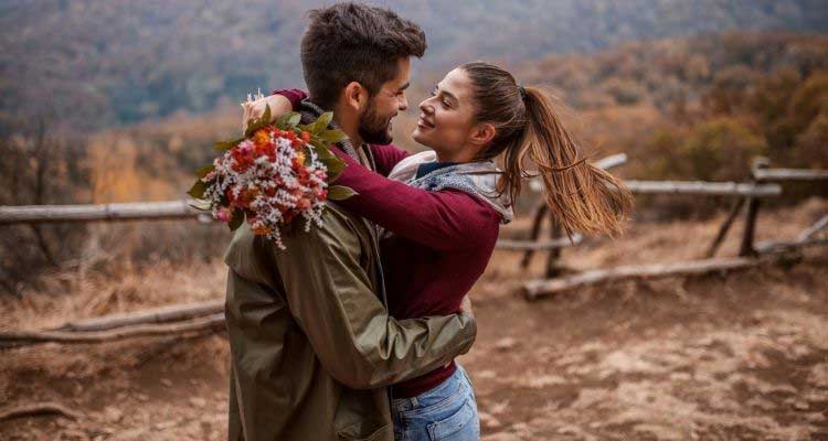 keep your boyfriend happy in a relationship