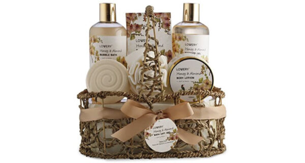 first wedding anniversary gift: Spa basket