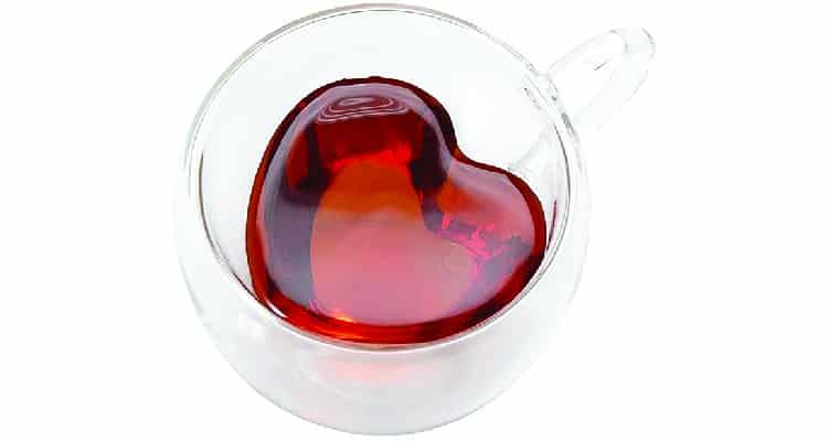 heart shaped gifts for her cups
