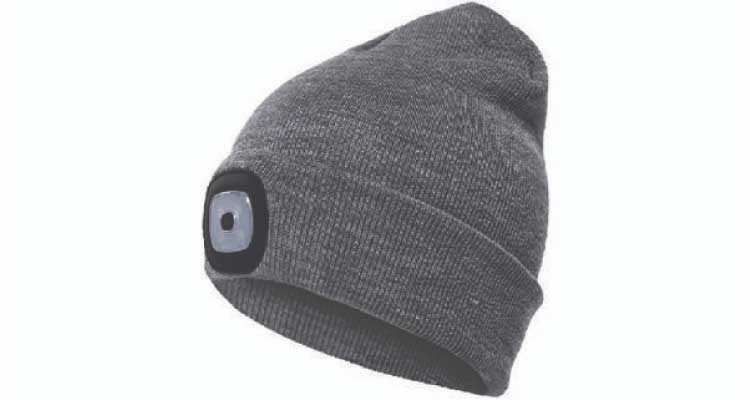 30 Meaningful father of the bride gift ideas - beanie hat