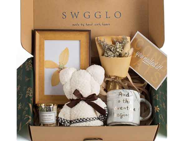 Graduation gift basket