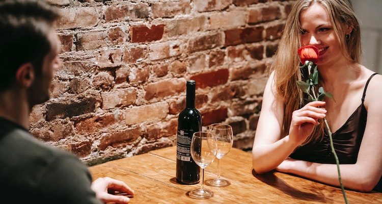 what to wear on a first date