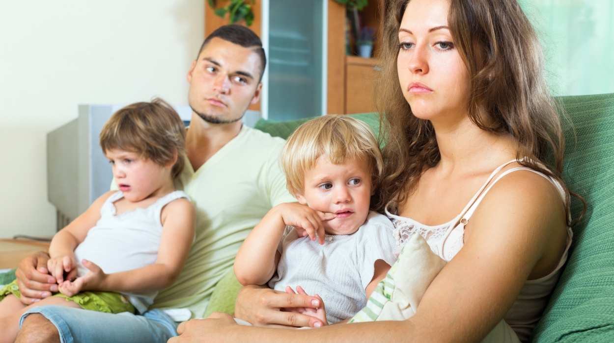 Staying in a loveless marriage for kids