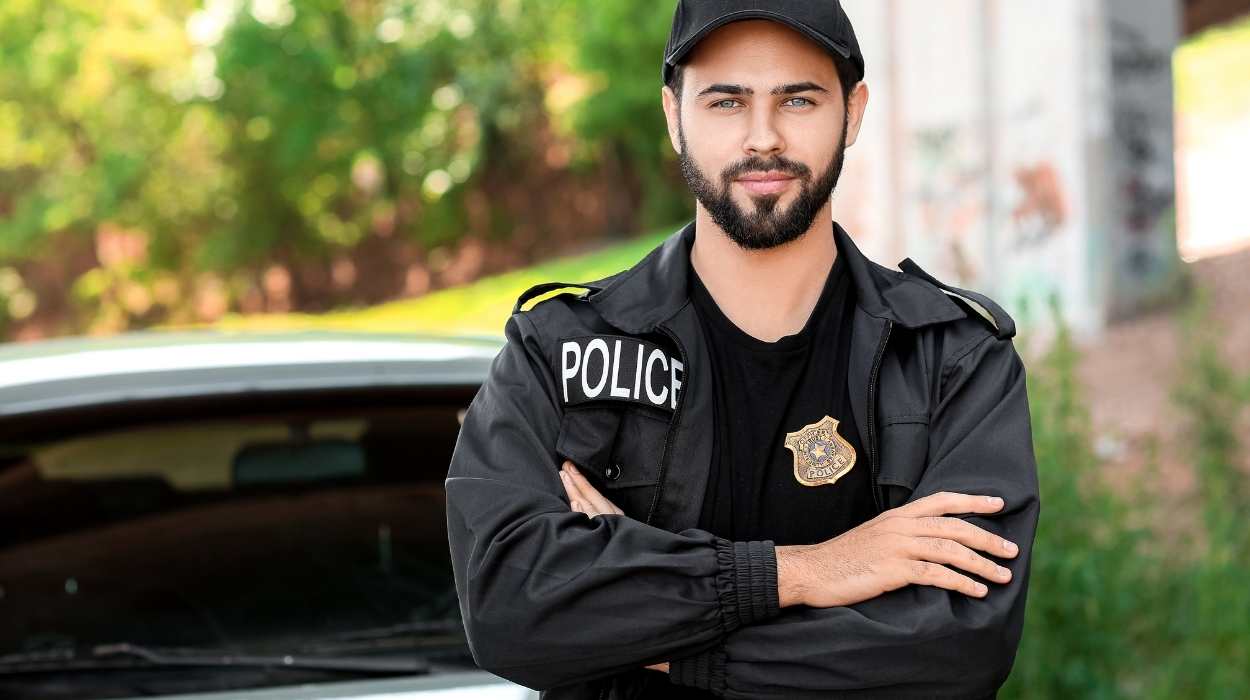 dating a law enforcement officer