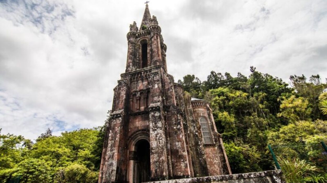 The Chapel of Our Lady of Victory
